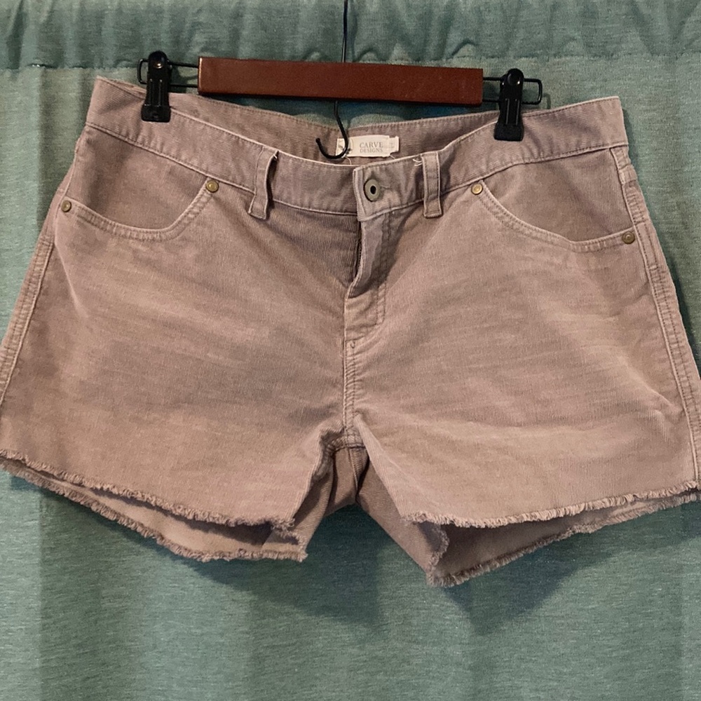 Carve designs shorts size 10